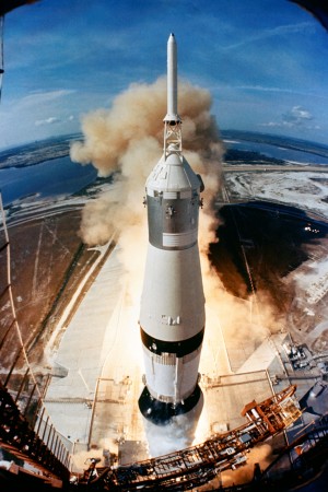 Journeys of Apollo 11 - The Conquest of the Moon